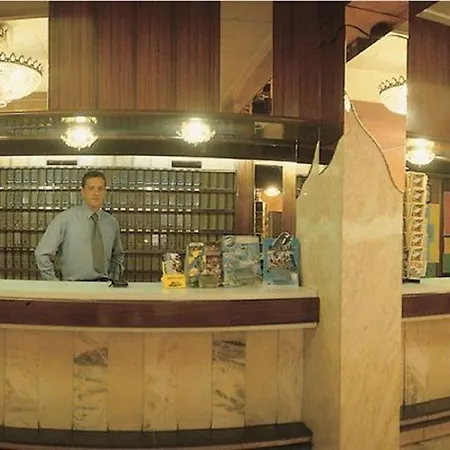 Отель Continental Калелья